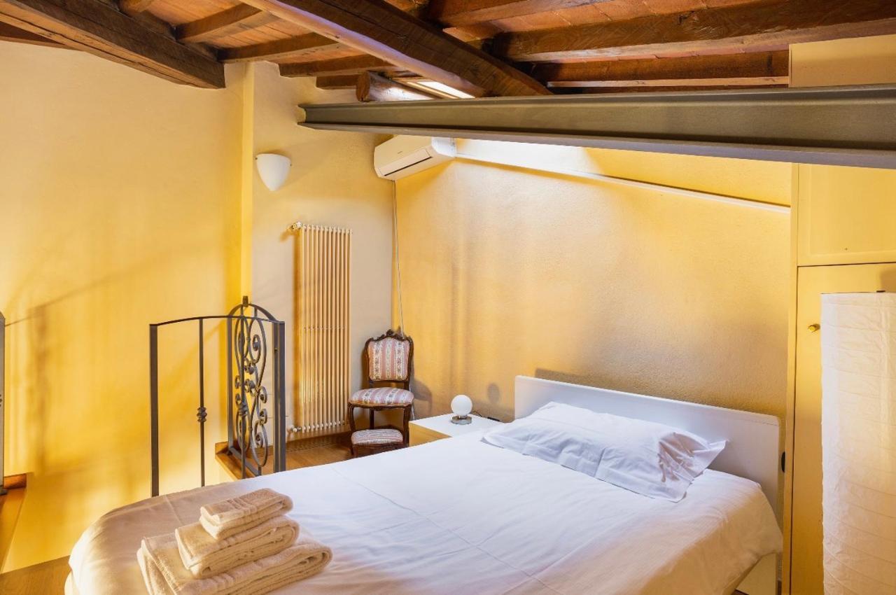 Cozy Classic Italian House Near Santa Croce, On The Lungarno Leilighet Firenze Eksteriør bilde